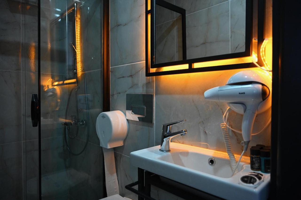 Main Airport Hotel Arnavutkoy ภายนอก รูปภาพ