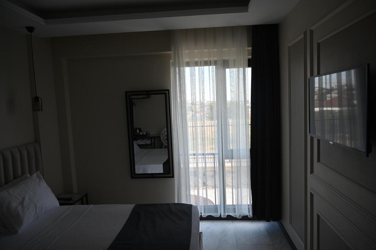 Main Airport Hotel Arnavutkoy ภายนอก รูปภาพ